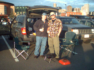 Tailgaiting at Jimmy. ;-)